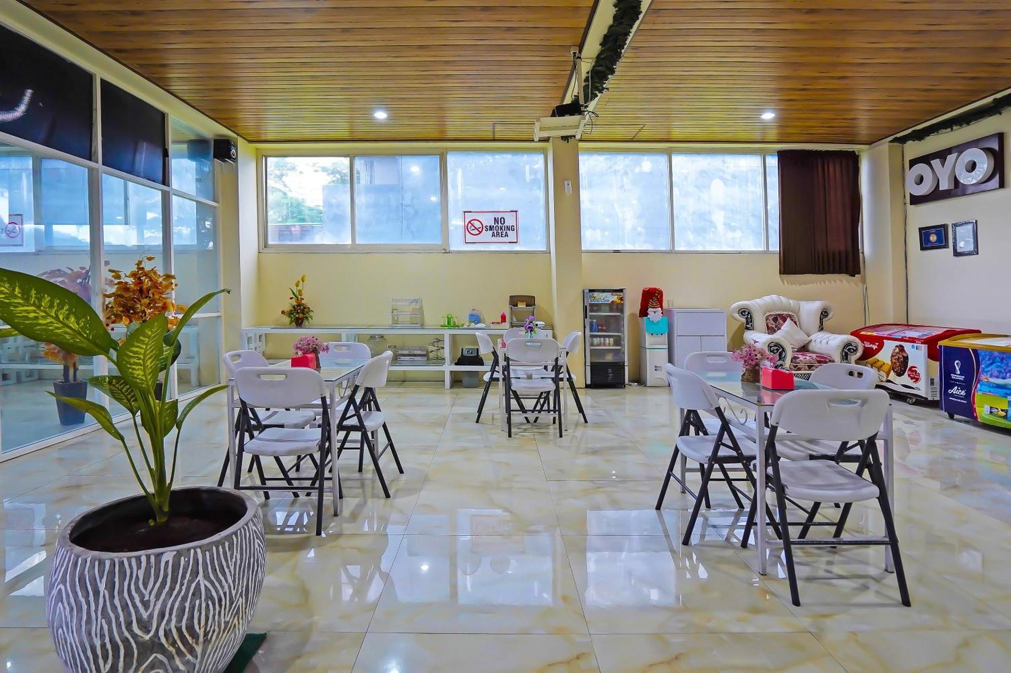 Oyo Life 511 Grace Residence Surabaya Ngoại thất bức ảnh